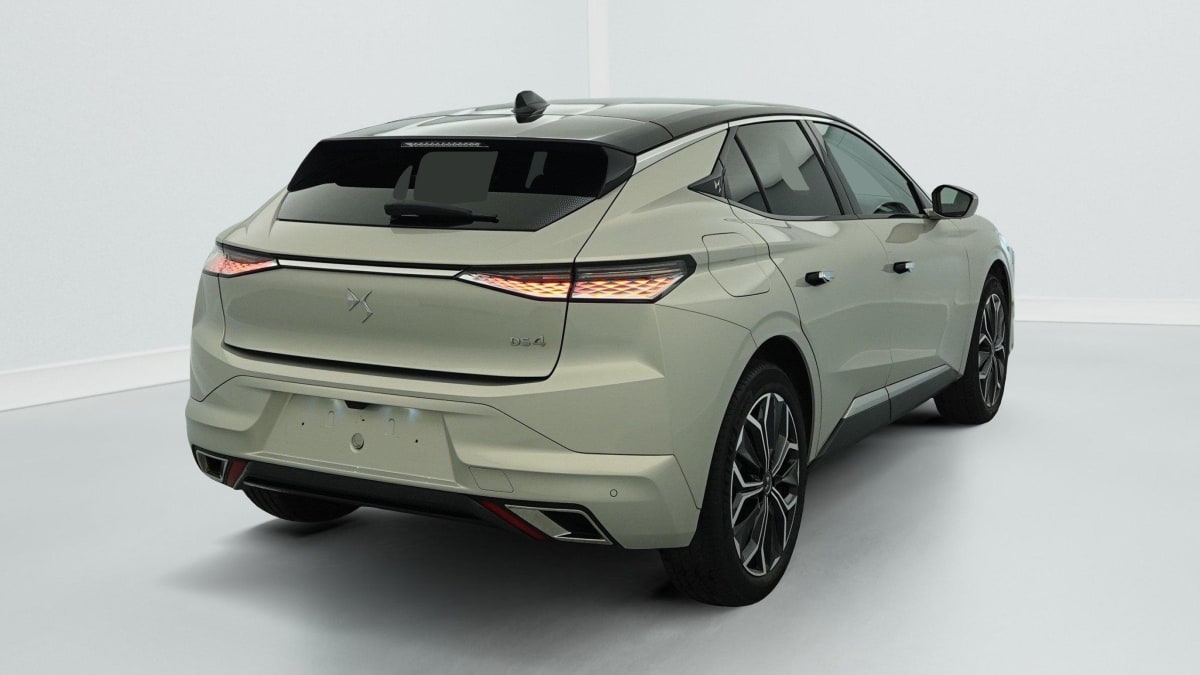 DS DS4 PureTech 130 EAT8 Rivoli