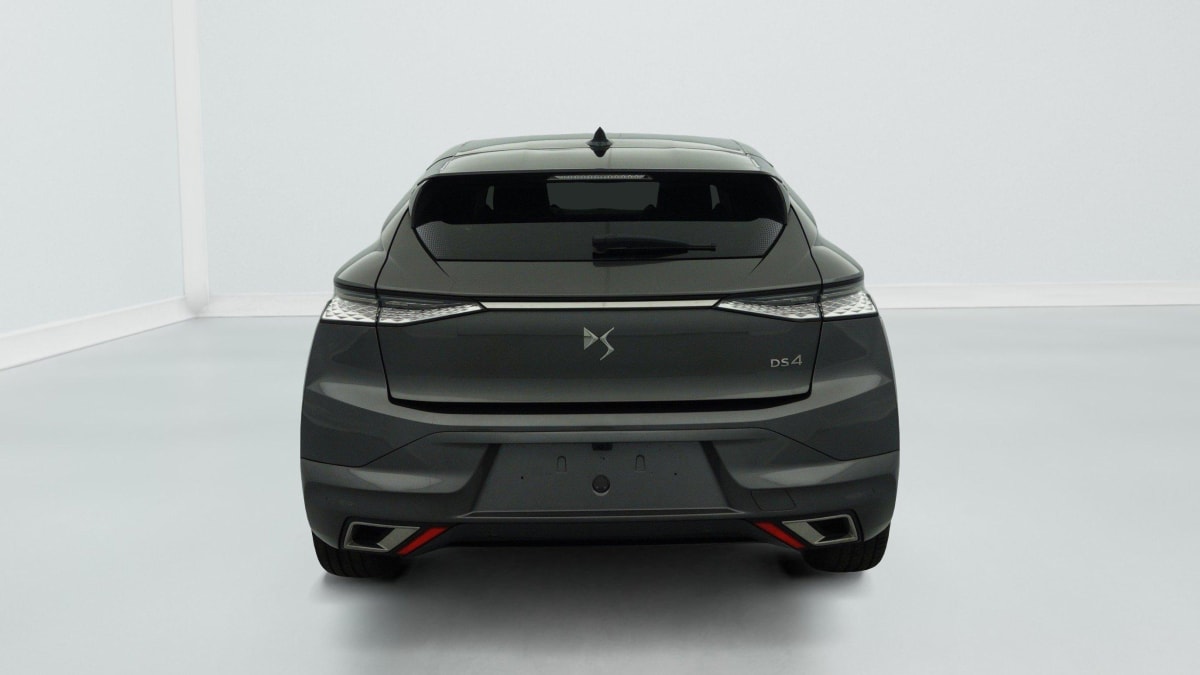 DS DS4 PureTech 130 EAT8 Rivoli