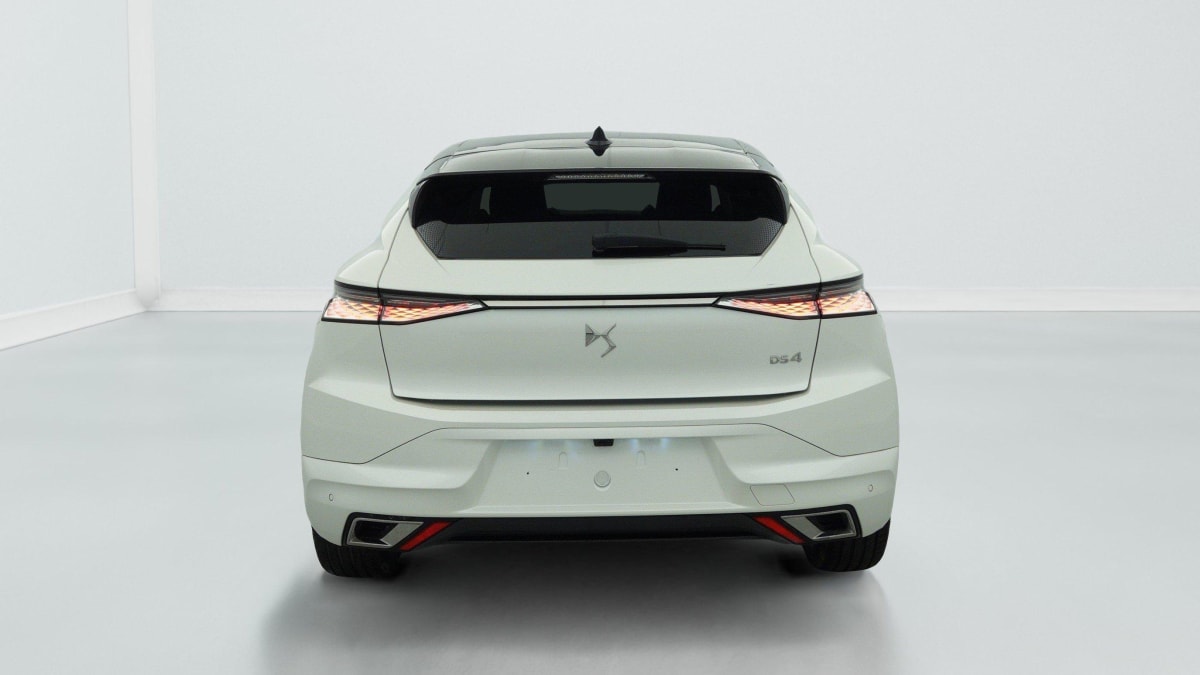 DS DS4 PureTech 130 EAT8 Rivoli