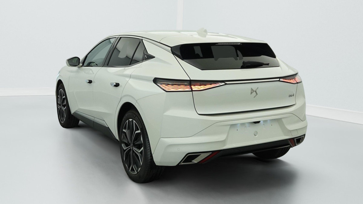 DS DS4 PureTech 130 EAT8 Rivoli
