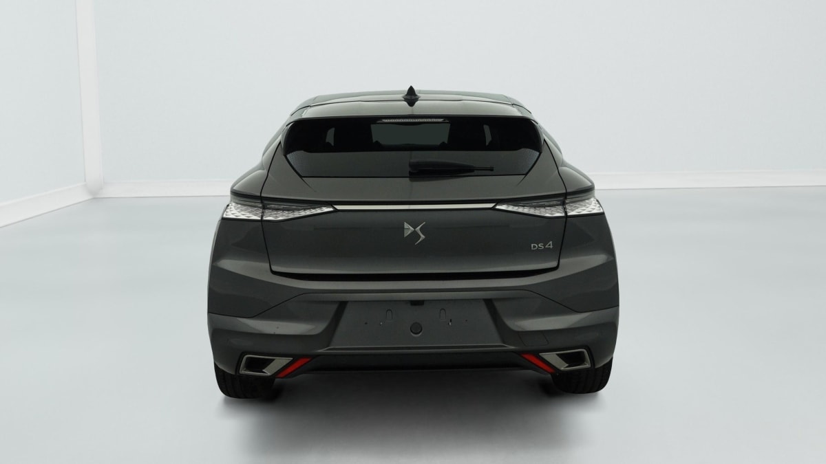 DS DS4 PureTech 130 EAT8 Rivoli