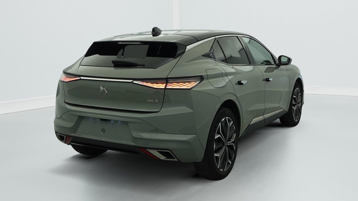 DS DS4 PureTech 130 EAT8 Rivoli
