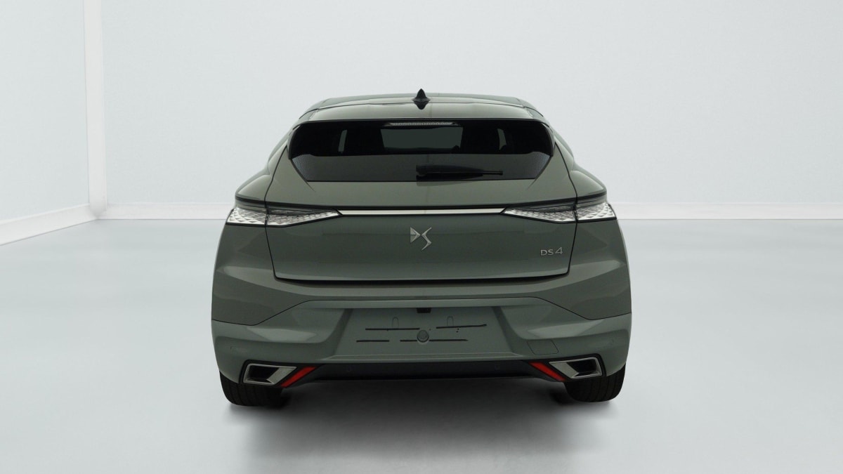 DS DS4 PureTech 130 EAT8 Rivoli