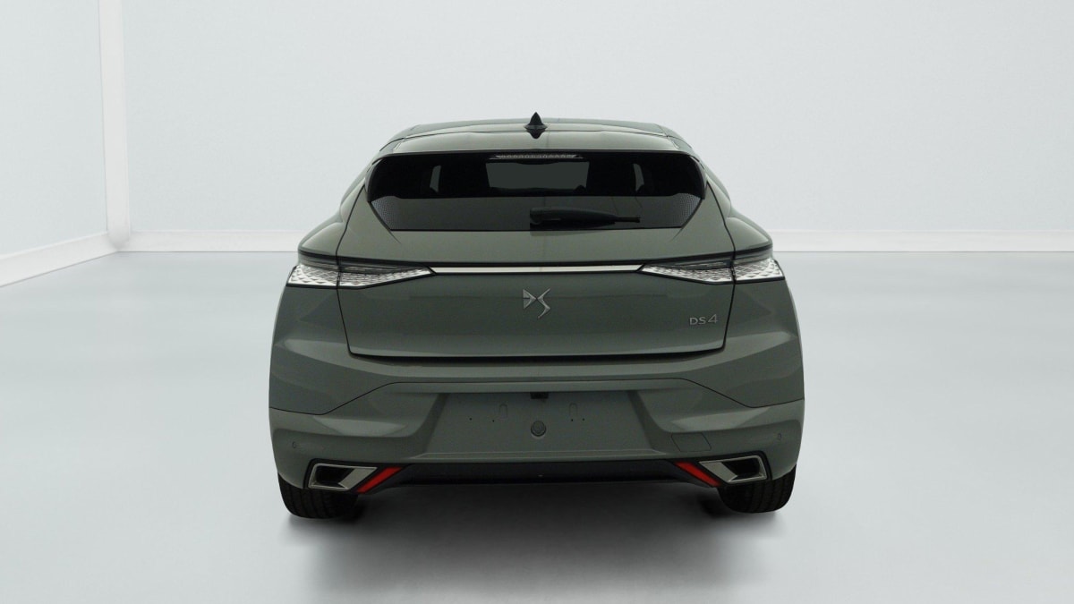 DS DS4 PureTech 130 EAT8 Rivoli