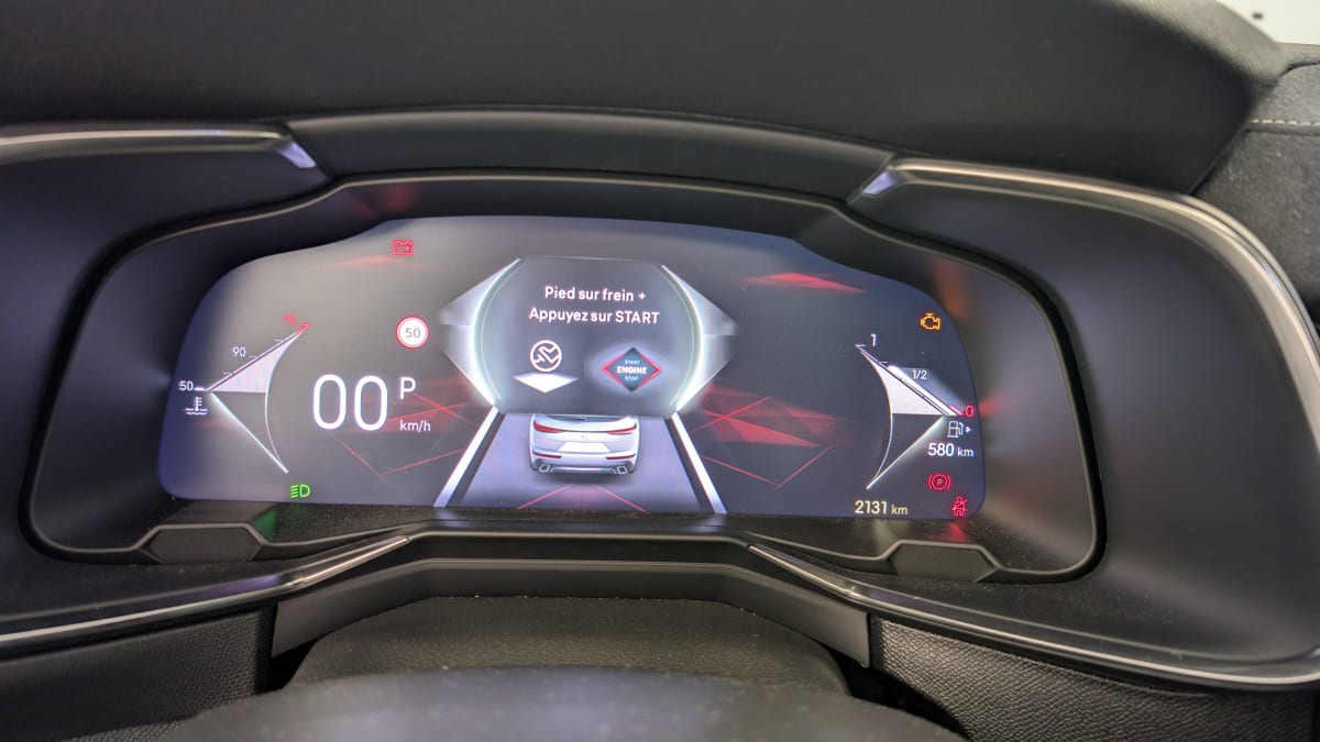 PEUGEOT 3008 Hybrid 136 e-DCS6 Allure Pack