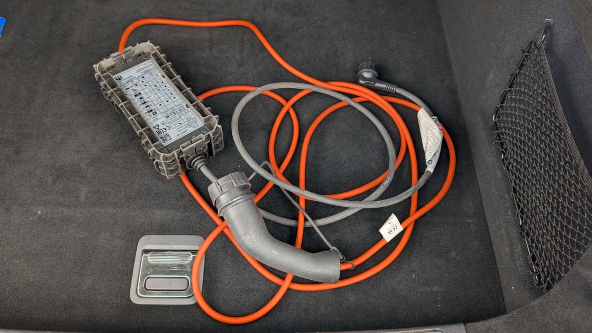 PEUGEOT 408 PHEV 180 e-EAT8 GT
