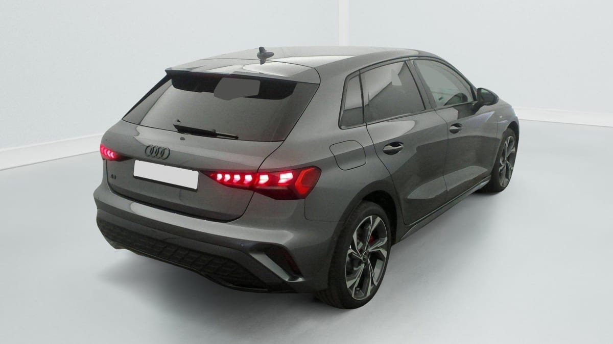 AUDI A3 SPORTBACK 45 TFSI E HYBRIDE RECHARGEABLE 272 S TRONIC 6 S LINE