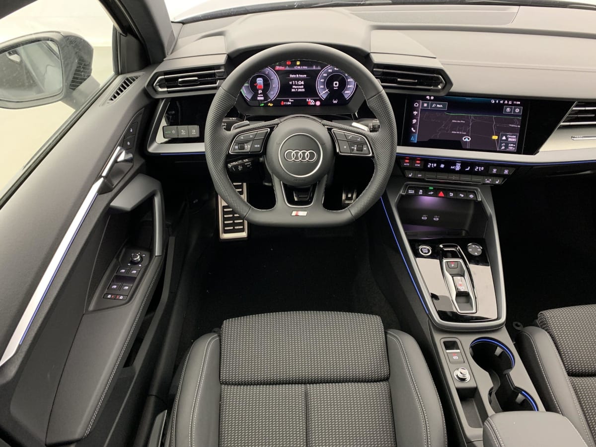 AUDI A3 SPORTBACK 45 TFSI E HYBRIDE RECHARGEABLE 272 S TRONIC 6 S LINE