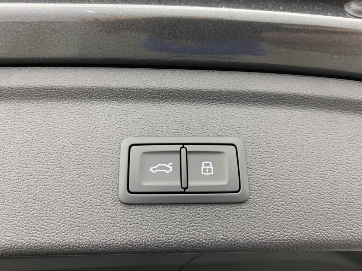 AUDI A3 SPORTBACK 45 TFSI E HYBRIDE RECHARGEABLE 272 S TRONIC 6 S LINE