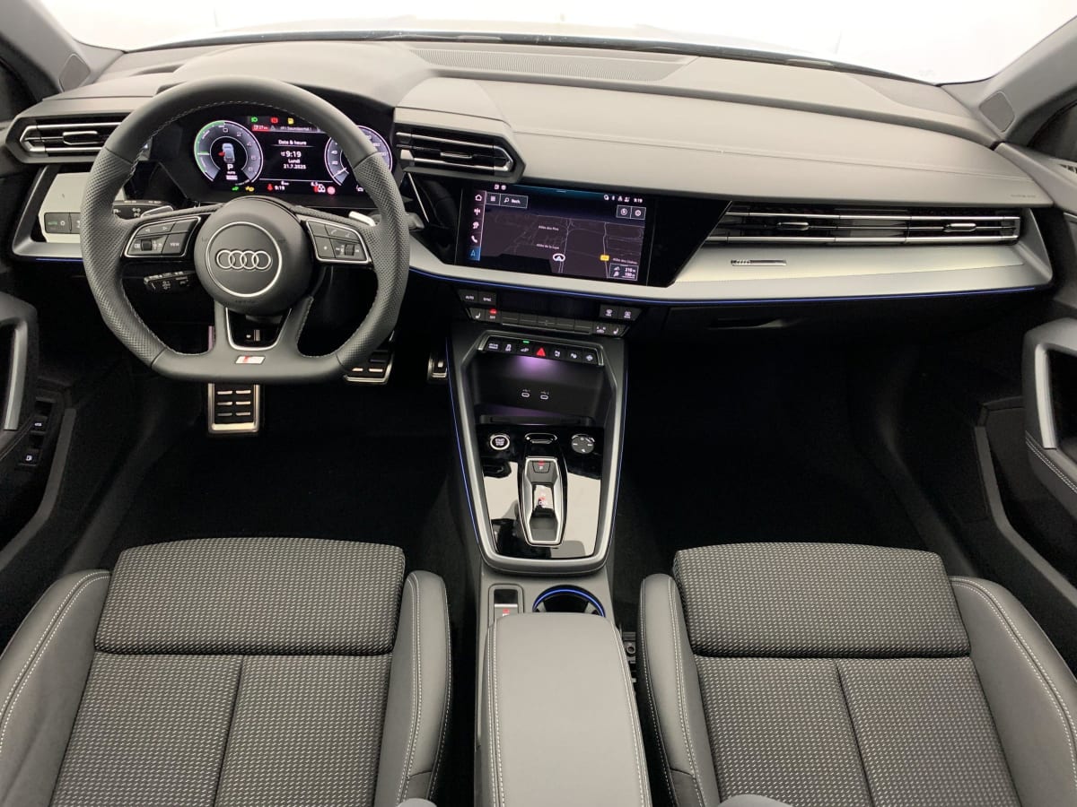 AUDI A3 SPORTBACK 45 TFSI E HYBRIDE RECHARGEABLE 272 S TRONIC 6 S LINE