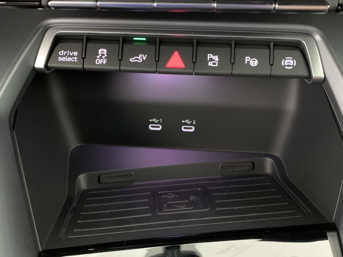 AUDI A3 SPORTBACK 45 TFSI E HYBRIDE RECHARGEABLE 272 S TRONIC 6 S LINE