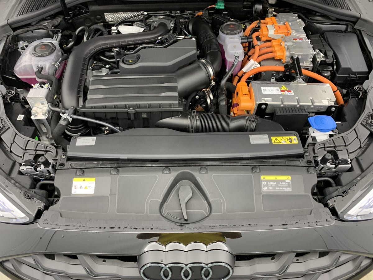 AUDI A3 SPORTBACK 45 TFSI E HYBRIDE RECHARGEABLE 272 S TRONIC 6 S LINE