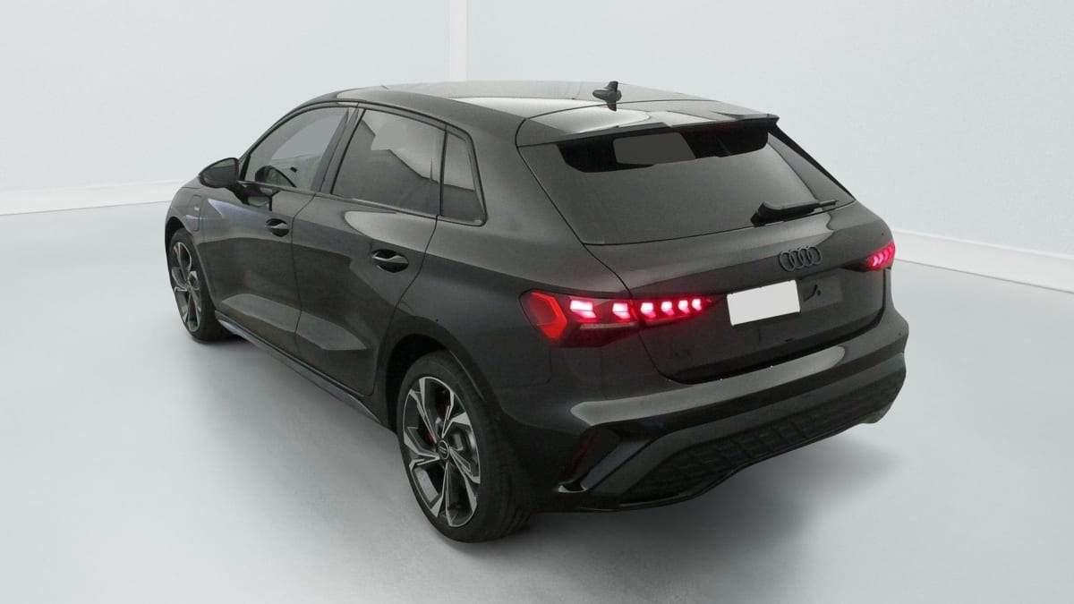 AUDI A3 SPORTBACK 45 TFSI E HYBRIDE RECHARGEABLE 272 S TRONIC 6 S LINE