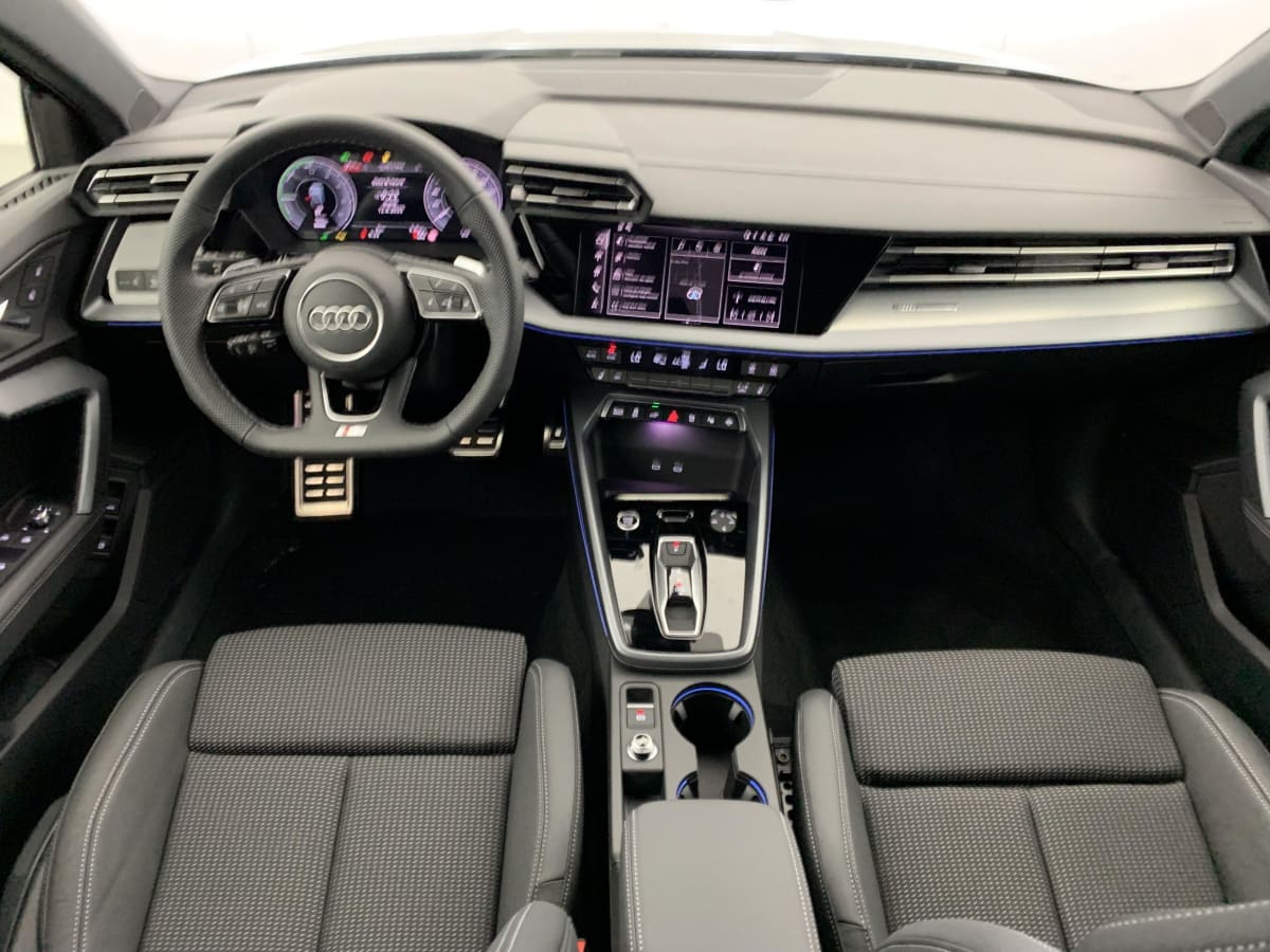 AUDI A3 SPORTBACK 45 TFSI E HYBRIDE RECHARGEABLE 272 S TRONIC 6 S LINE