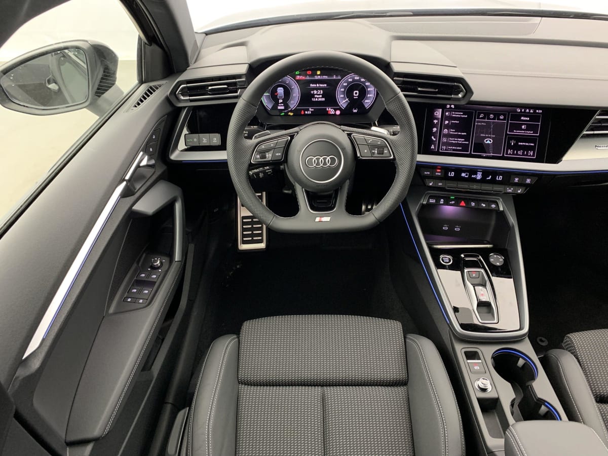 AUDI A3 SPORTBACK 45 TFSI E HYBRIDE RECHARGEABLE 272 S TRONIC 6 S LINE