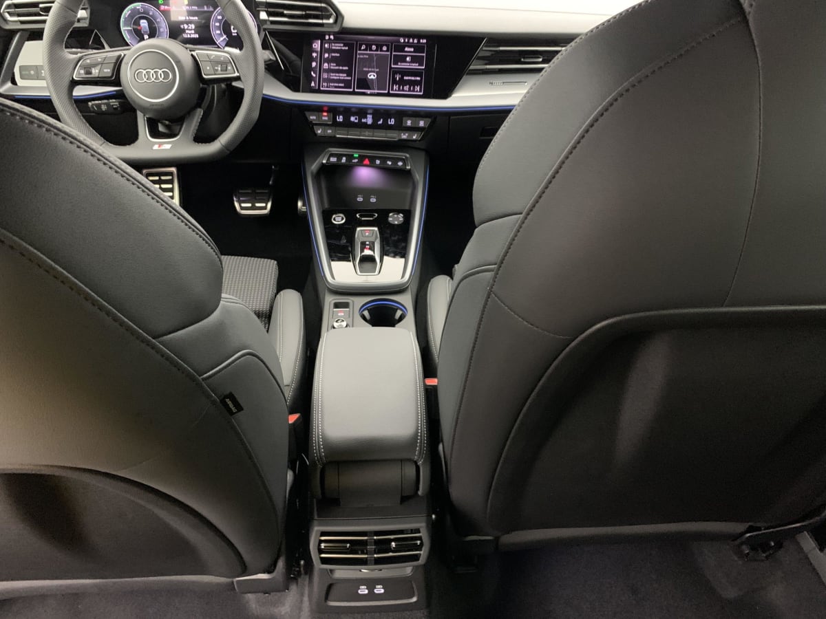 AUDI A3 SPORTBACK 45 TFSI E HYBRIDE RECHARGEABLE 272 S TRONIC 6 S LINE
