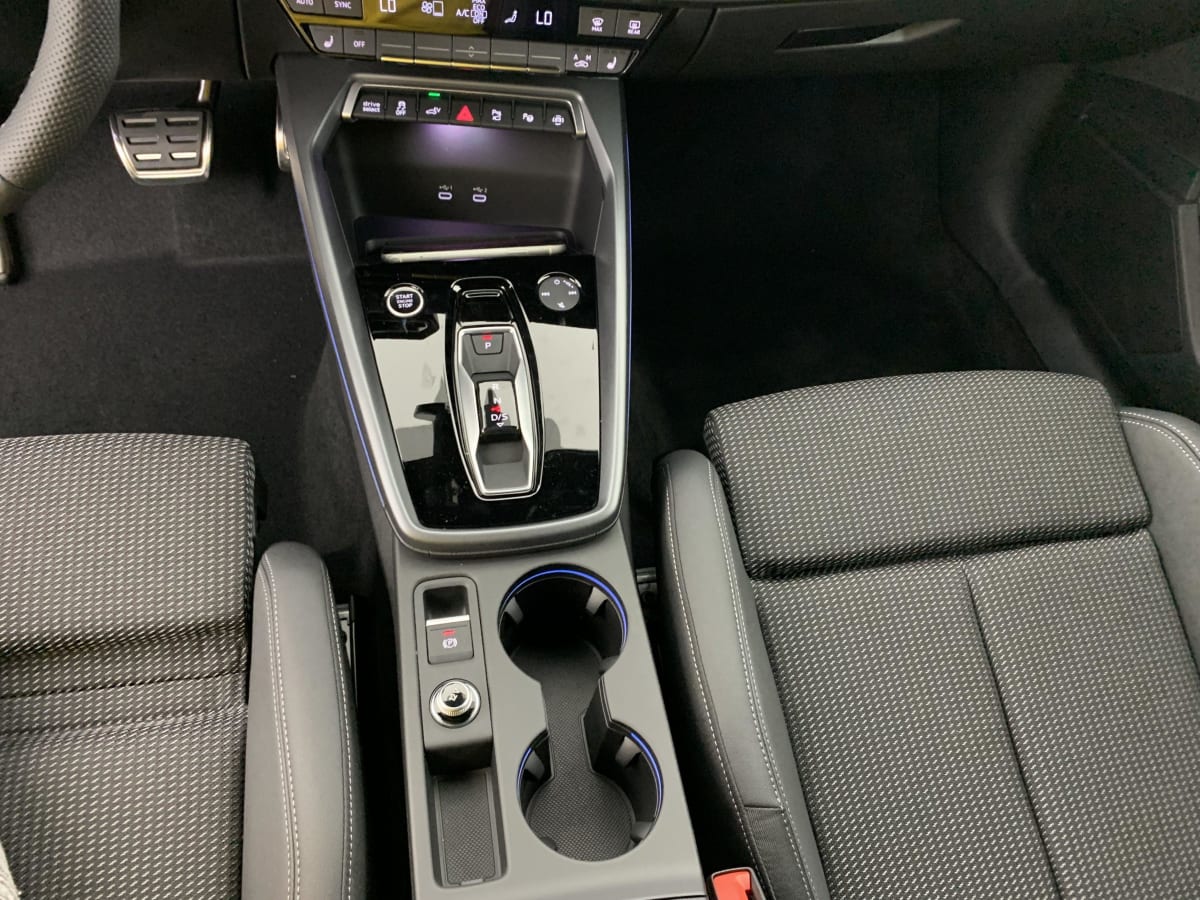 AUDI A3 SPORTBACK 45 TFSI E HYBRIDE RECHARGEABLE 272 S TRONIC 6 S LINE