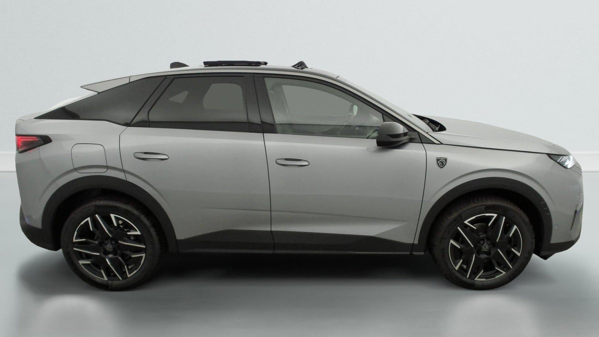 PEUGEOT 3008 Hybrid 145 e-DCS6 GT