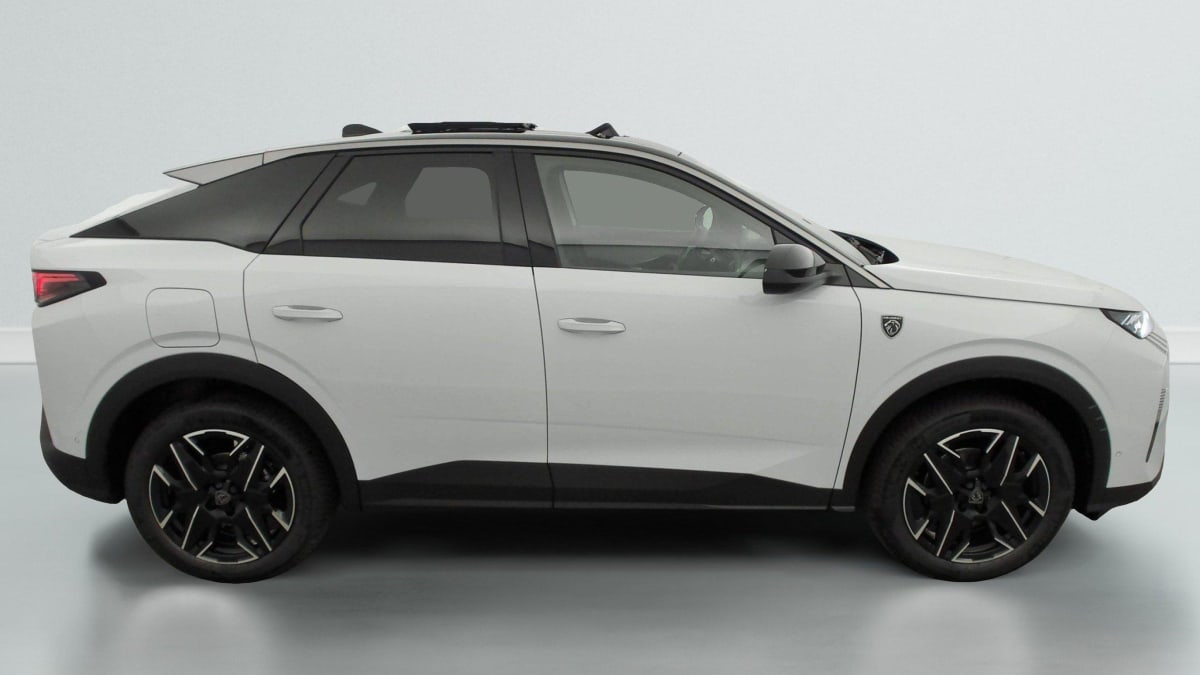 PEUGEOT 3008 Hybrid 145 e-DCS6 GT