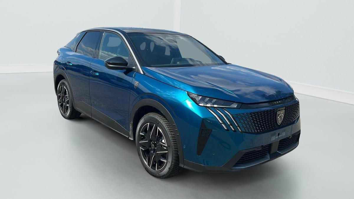 PEUGEOT 3008 Hybrid 145 e-DCS6 GT