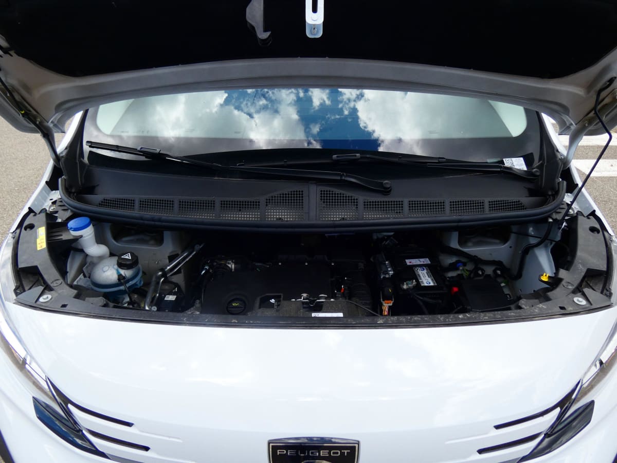 PEUGEOT EXPERT FOURGON M BLUEHDI 120 S S BVM6 + Pack Connectivité