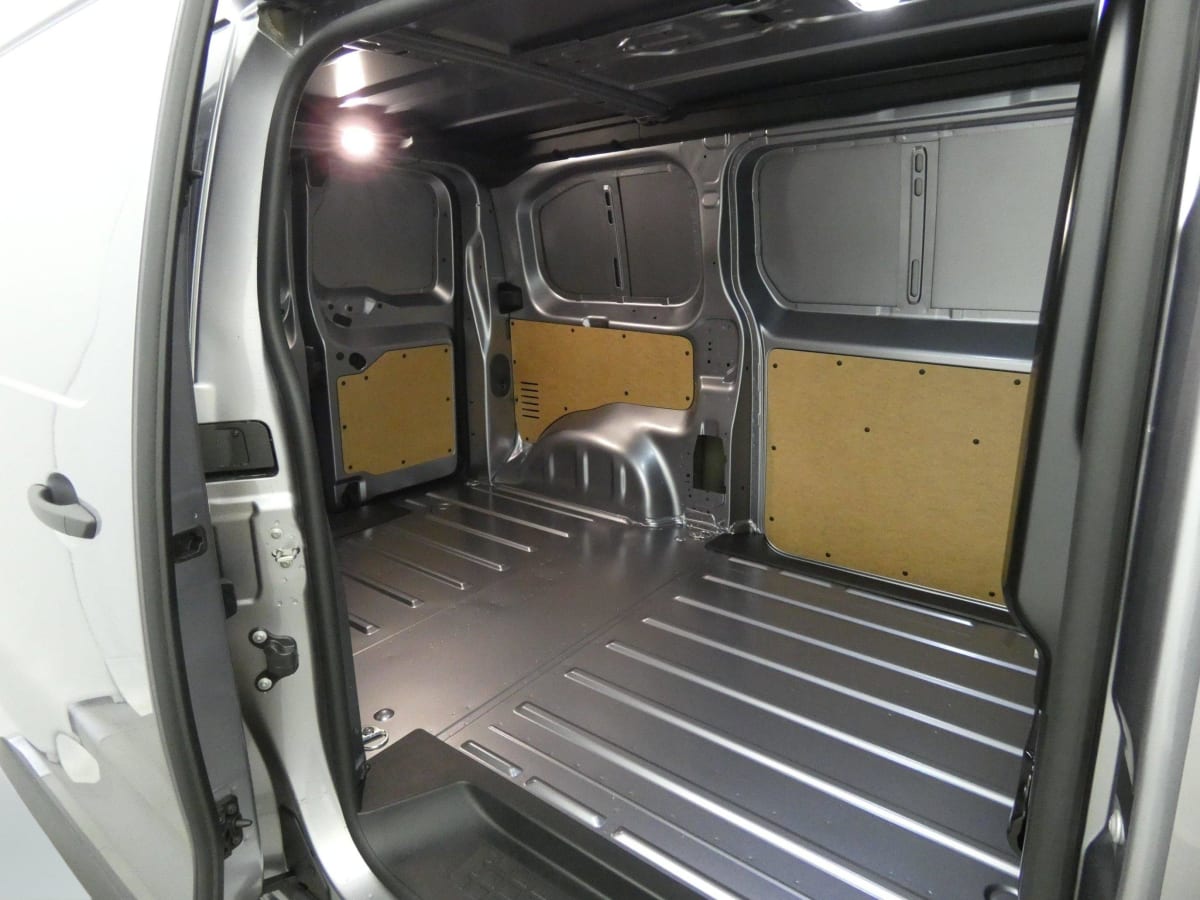 PEUGEOT EXPERT FOURGON M BLUEHDI 120 S S BVM6 + Pack Connectivité +
