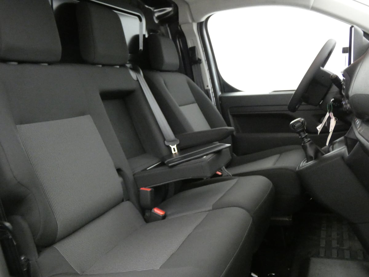 PEUGEOT EXPERT FOURGON M BLUEHDI 120 S S BVM6 + Pack Connectivité +