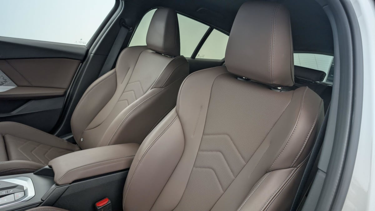 BMW Serie 1 F70 120d 163 ch DKG7 M Sport