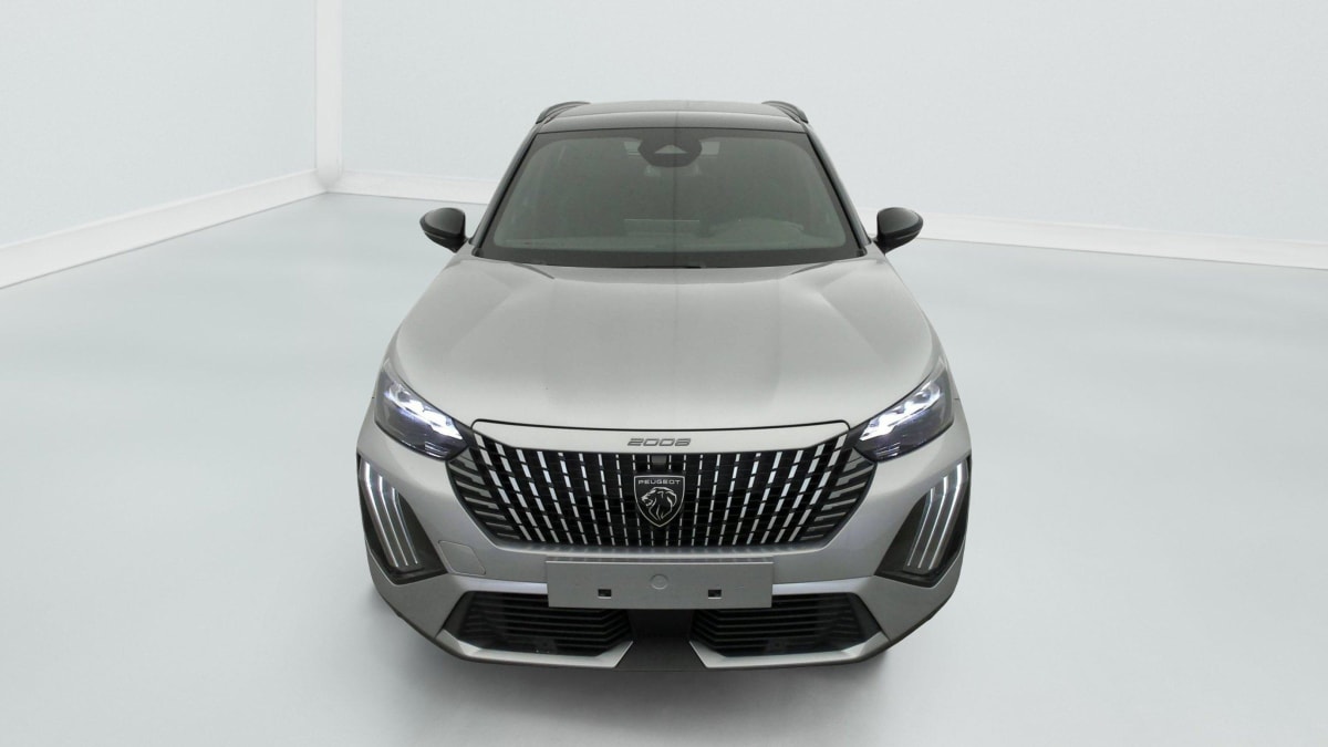 PEUGEOT 2008 Hybrid 145 e-DCS6 GT