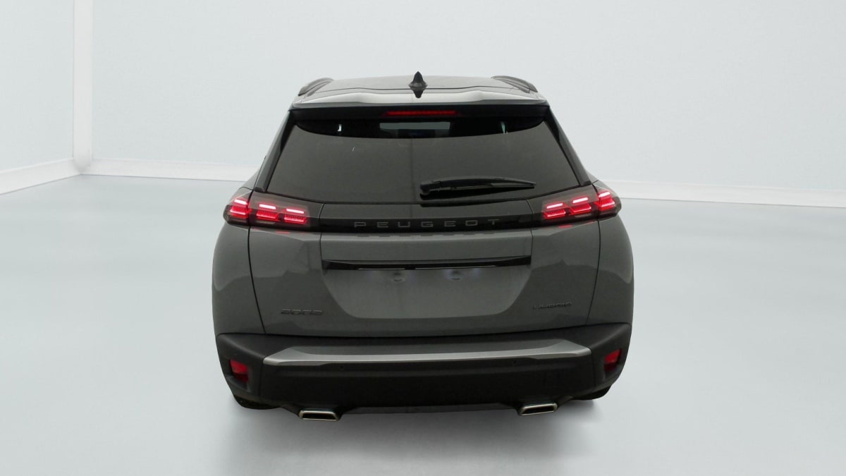 PEUGEOT 2008 Hybrid 145 e-DCS6 GT