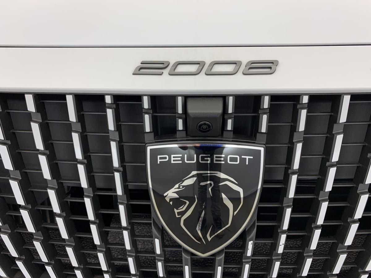 PEUGEOT 2008 Hybrid 145 e-DCS6 GT + PACK VISION & DRIVE ASSIST