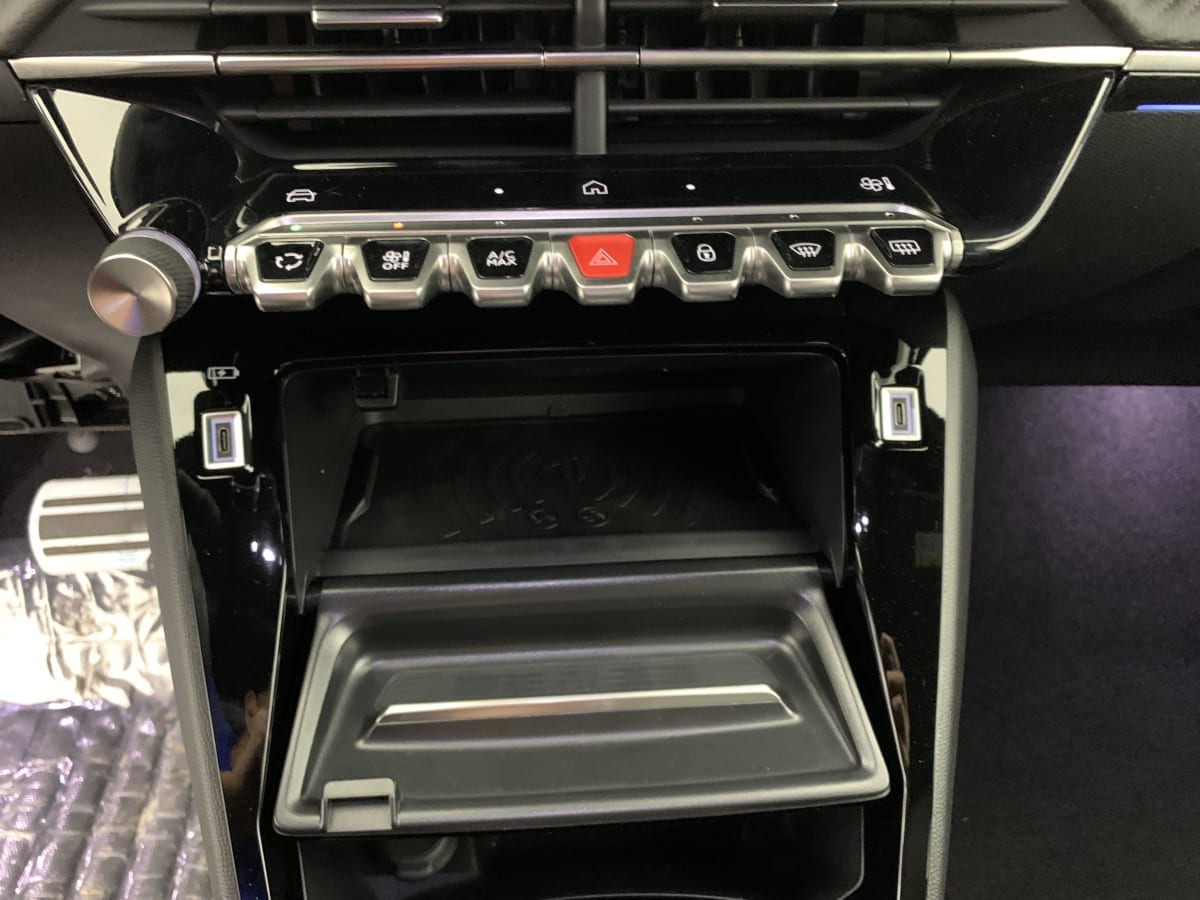 PEUGEOT 2008 Hybrid 145 e-DCS6 GT + PACK VISION & DRIVE ASSIST