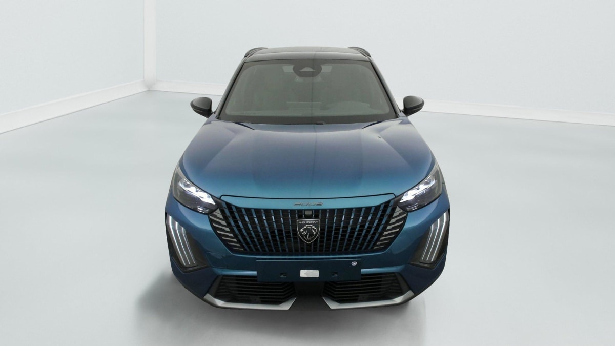 PEUGEOT 2008 Hybrid 145 e-DCS6 GT
