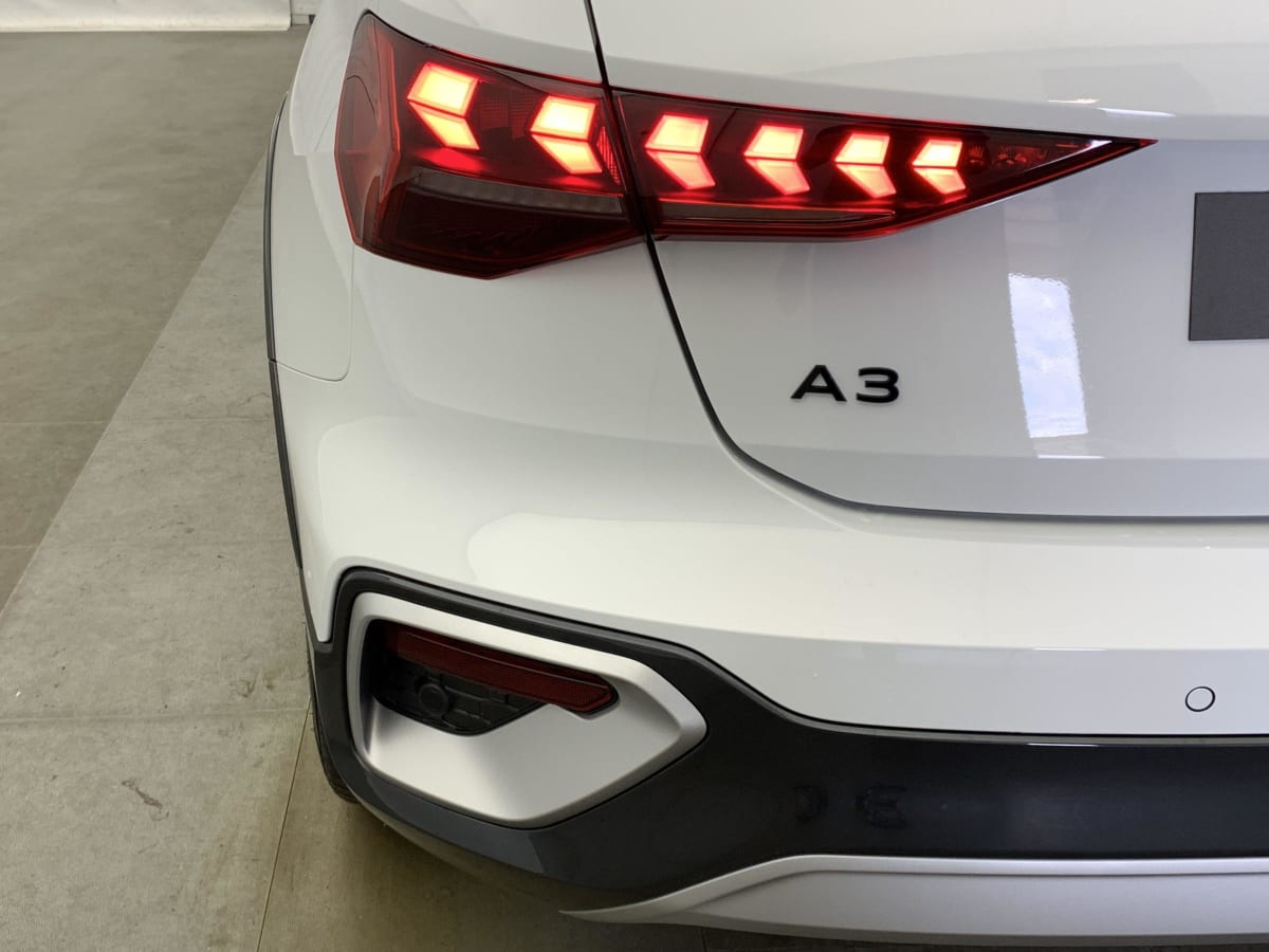 AUDI A3 ALLSTREET TFSI e Hybride rechargeable 204 S tronic 6 Design