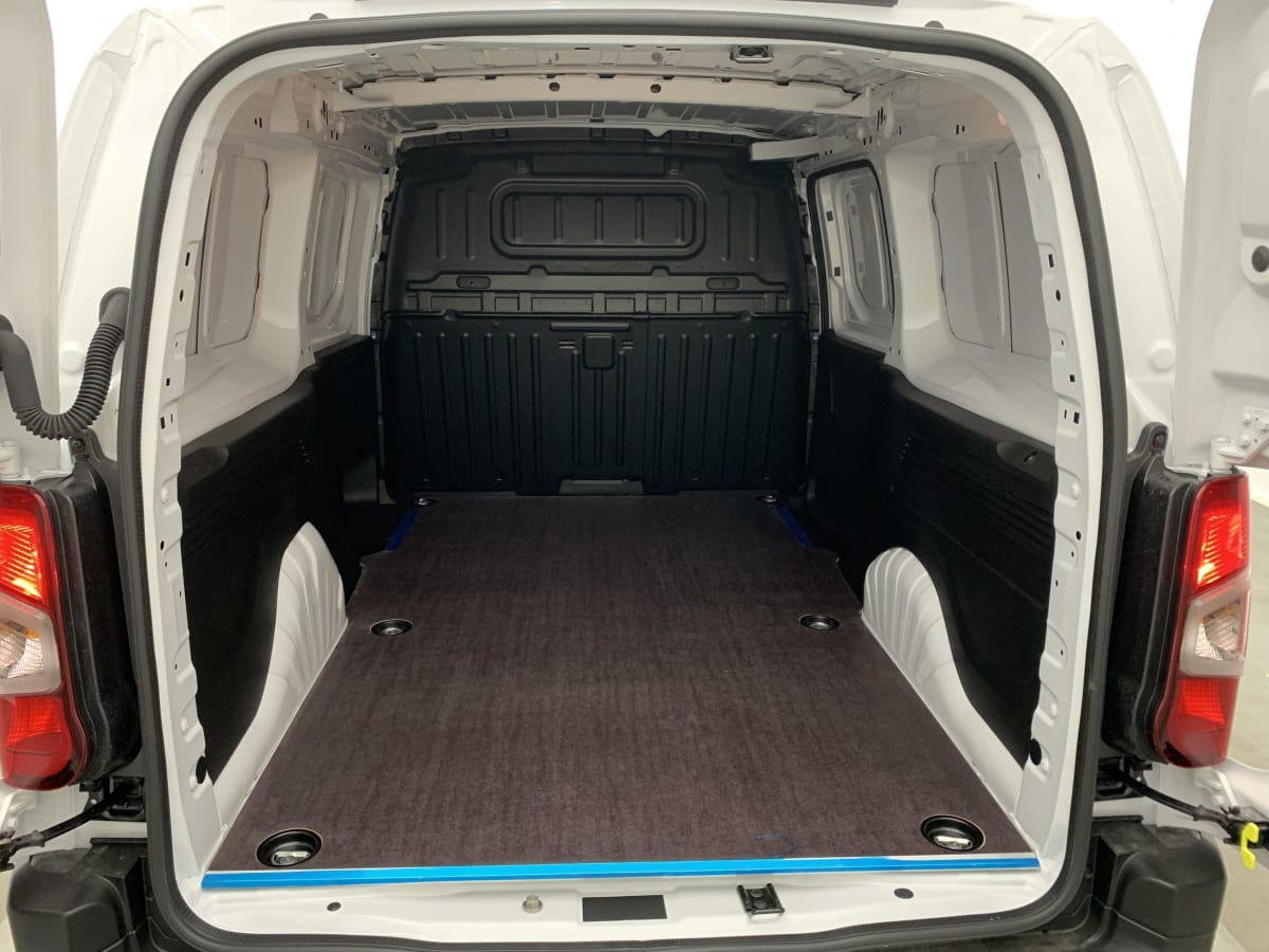 PEUGEOT PARTNER XL 950 KG BLUEHDI 130 S S EAT8 + Pack Caméra + Pack Techno
