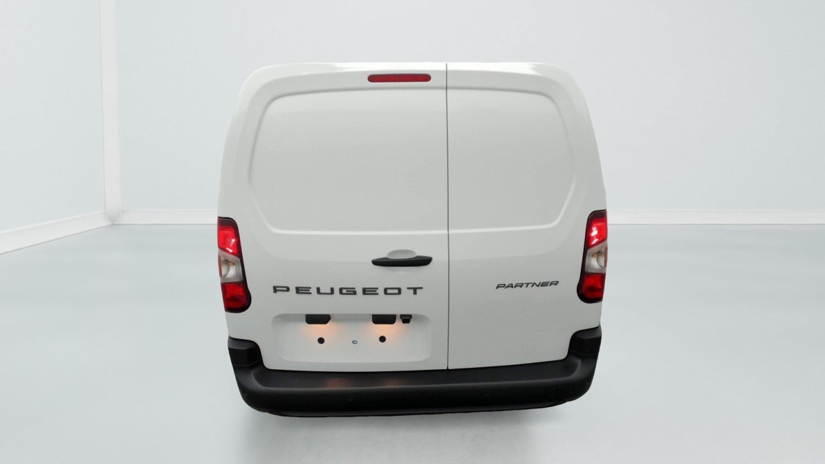 PEUGEOT PARTNER XL 950 KG BLUEHDI 130 S S EAT8 + Pack Caméra + Pack Techno