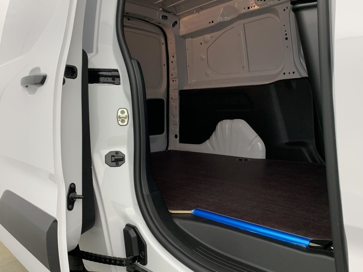 PEUGEOT PARTNER XL 950 KG BLUEHDI 130 S S EAT8 + Pack Caméra + Pack Techno
