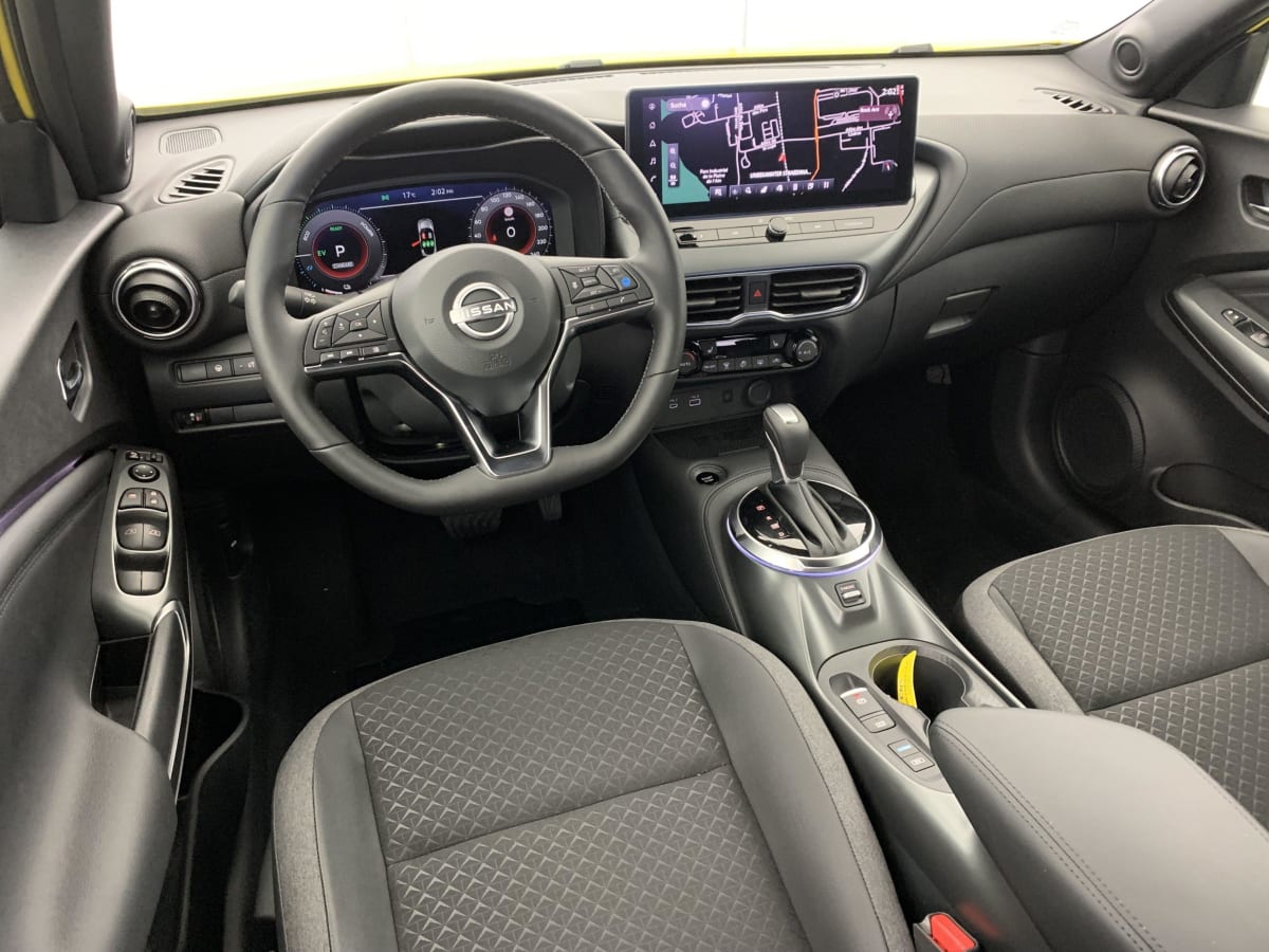 NISSAN JUKE HYBRID 143 N-CONNECTA
