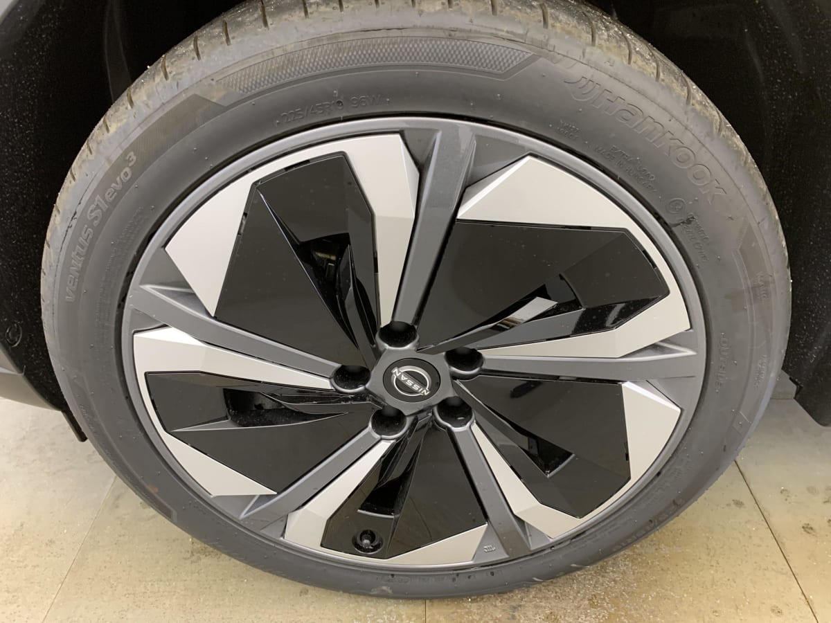 NISSAN JUKE HYBRID 143 N-CONNECTA