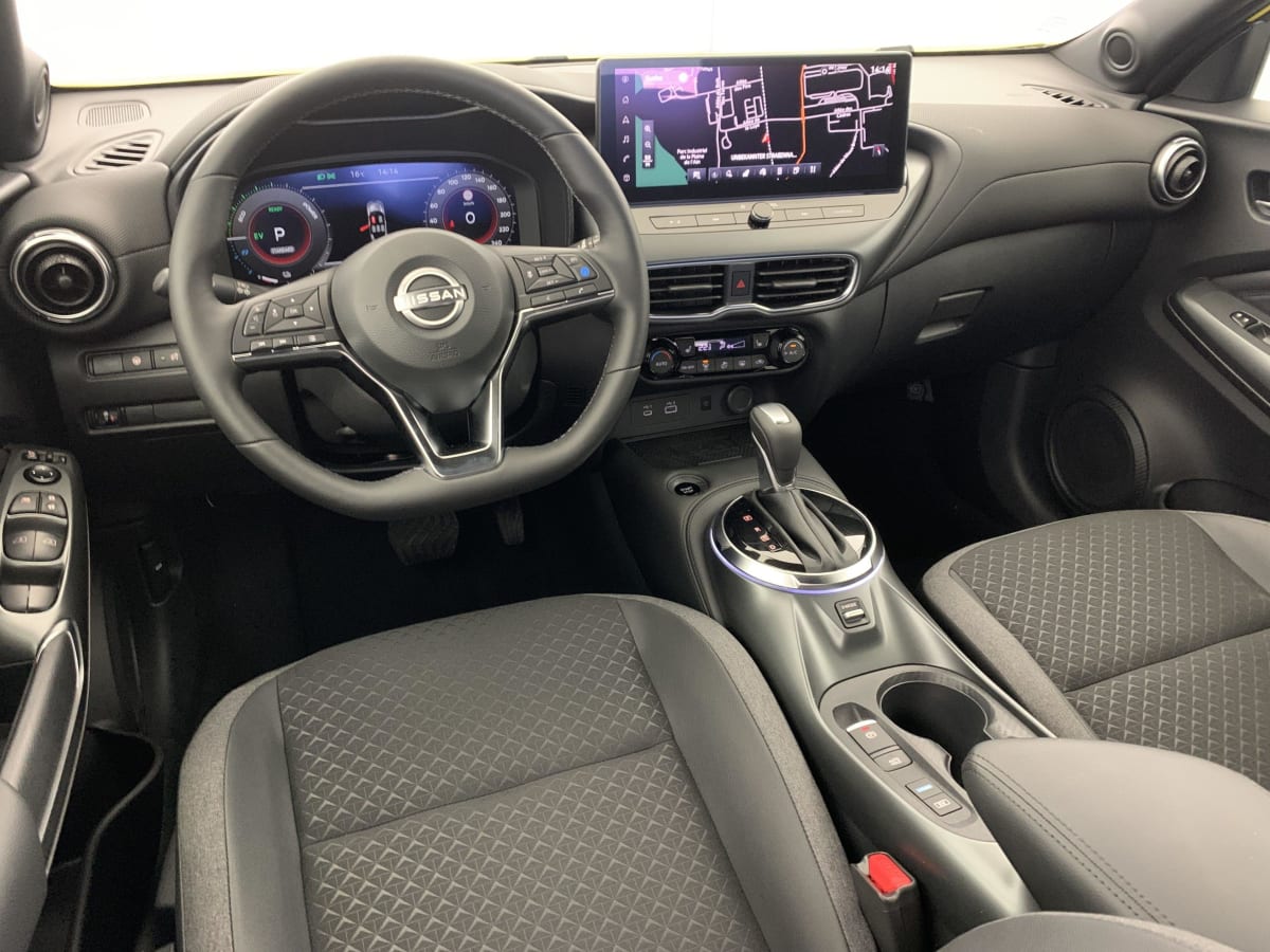 NISSAN JUKE HYBRID 143 N-CONNECTA