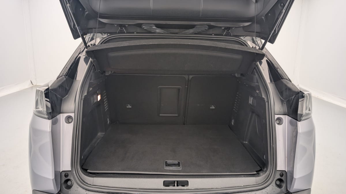 PEUGEOT 3008 Hybrid 225 e-EAT8 GT