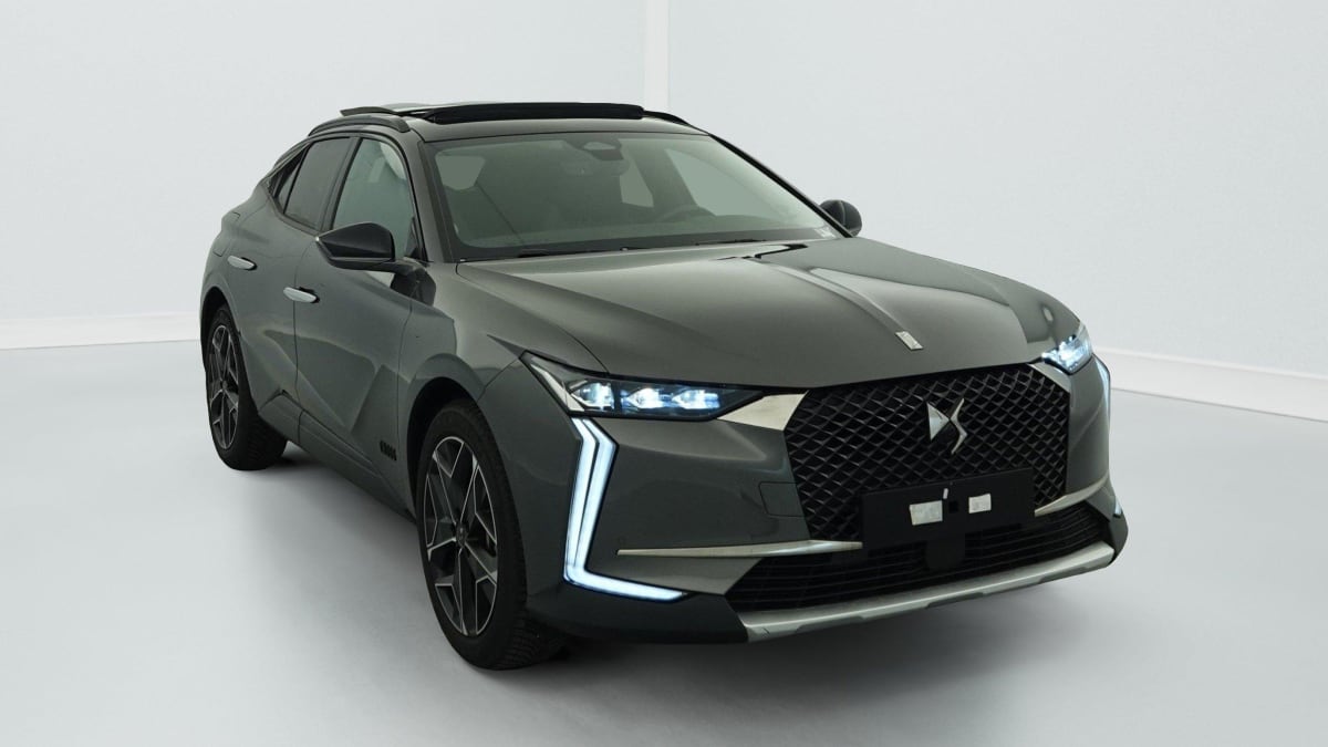 DS DS4 PureTech 130 EAT8 Cross Rivoli