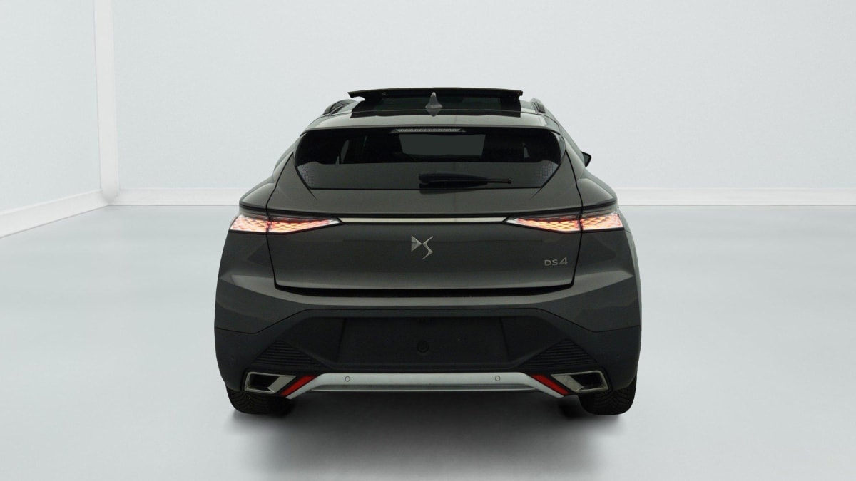 DS DS4 PureTech 130 EAT8 Cross Rivoli