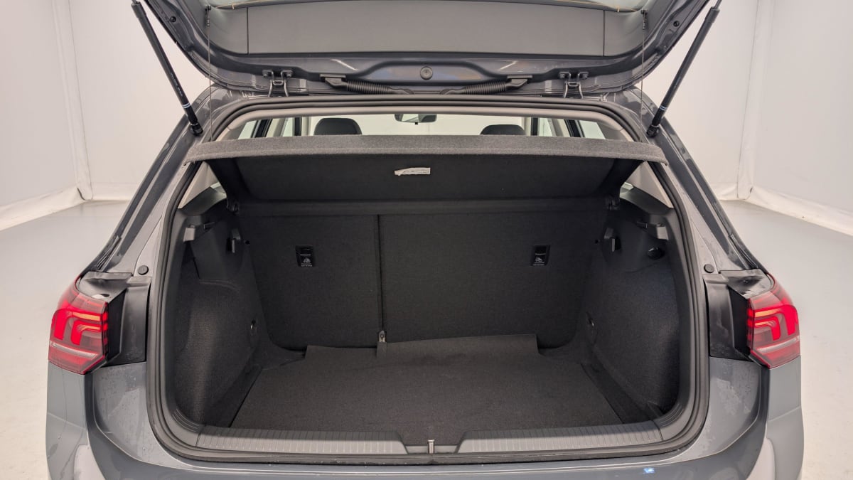 VOLKSWAGEN GOLF 8 2.0 TDI 116 BVM6