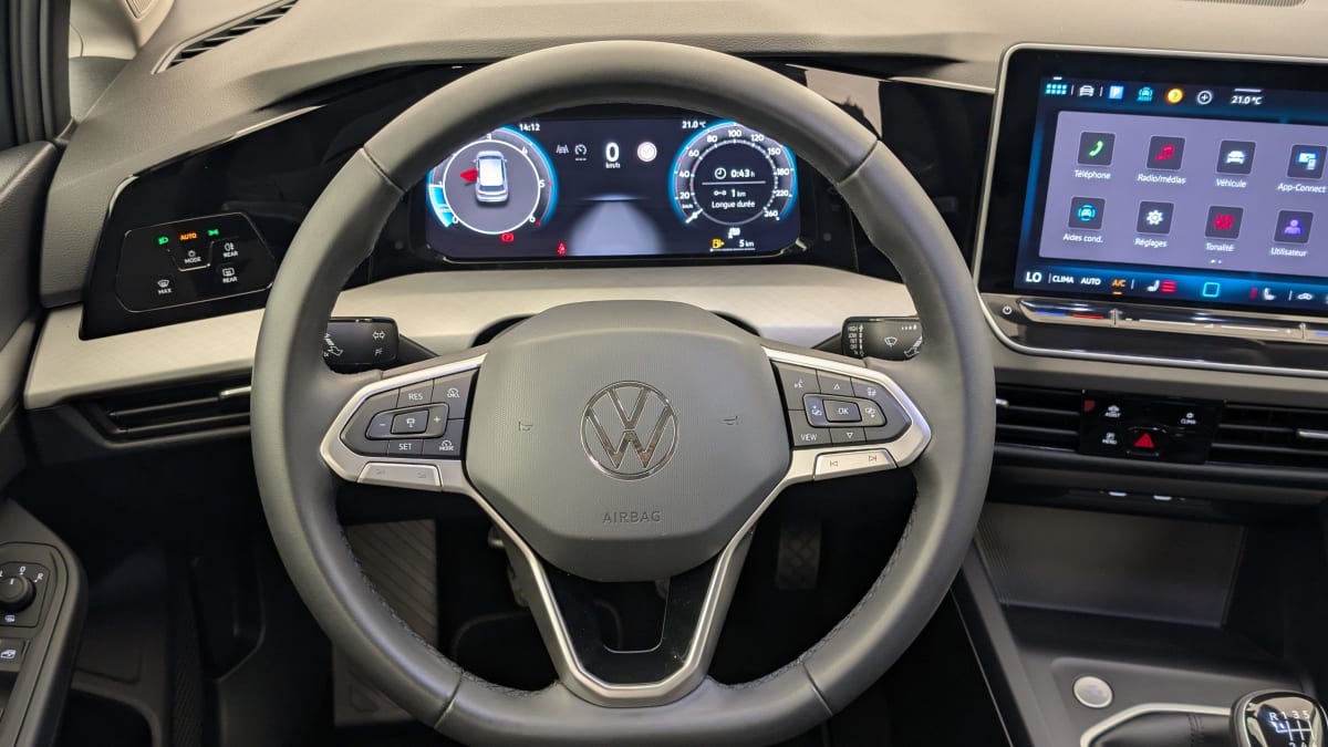 VOLKSWAGEN GOLF 8 2.0 TDI 116 BVM6