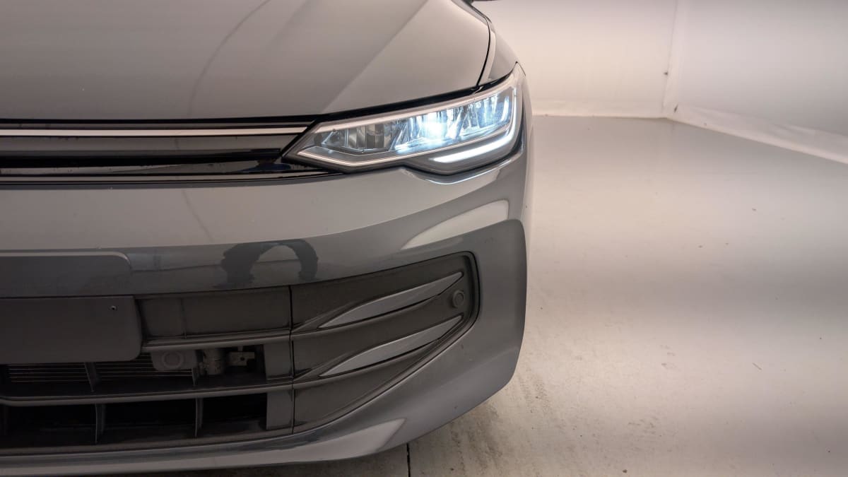 VOLKSWAGEN GOLF 8 2.0 TDI 116 BVM6