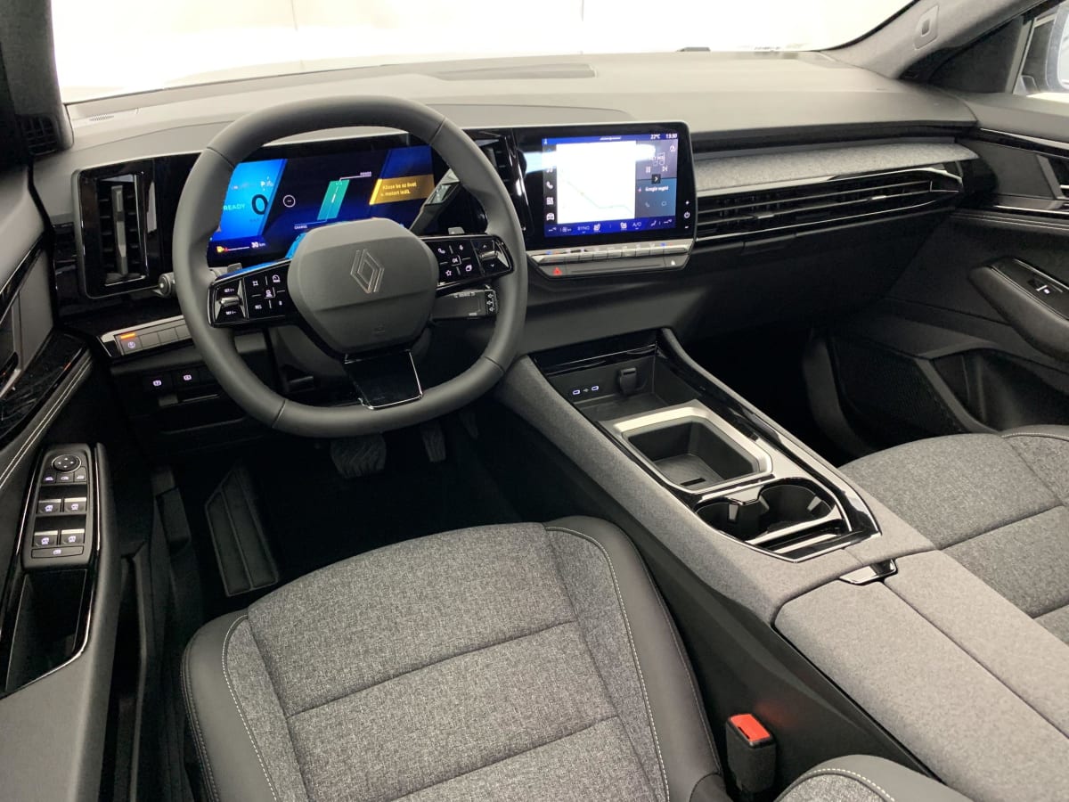 RENAULT AUSTRAL FULL HYBRID E-TECH 200 CH EVOLUTION