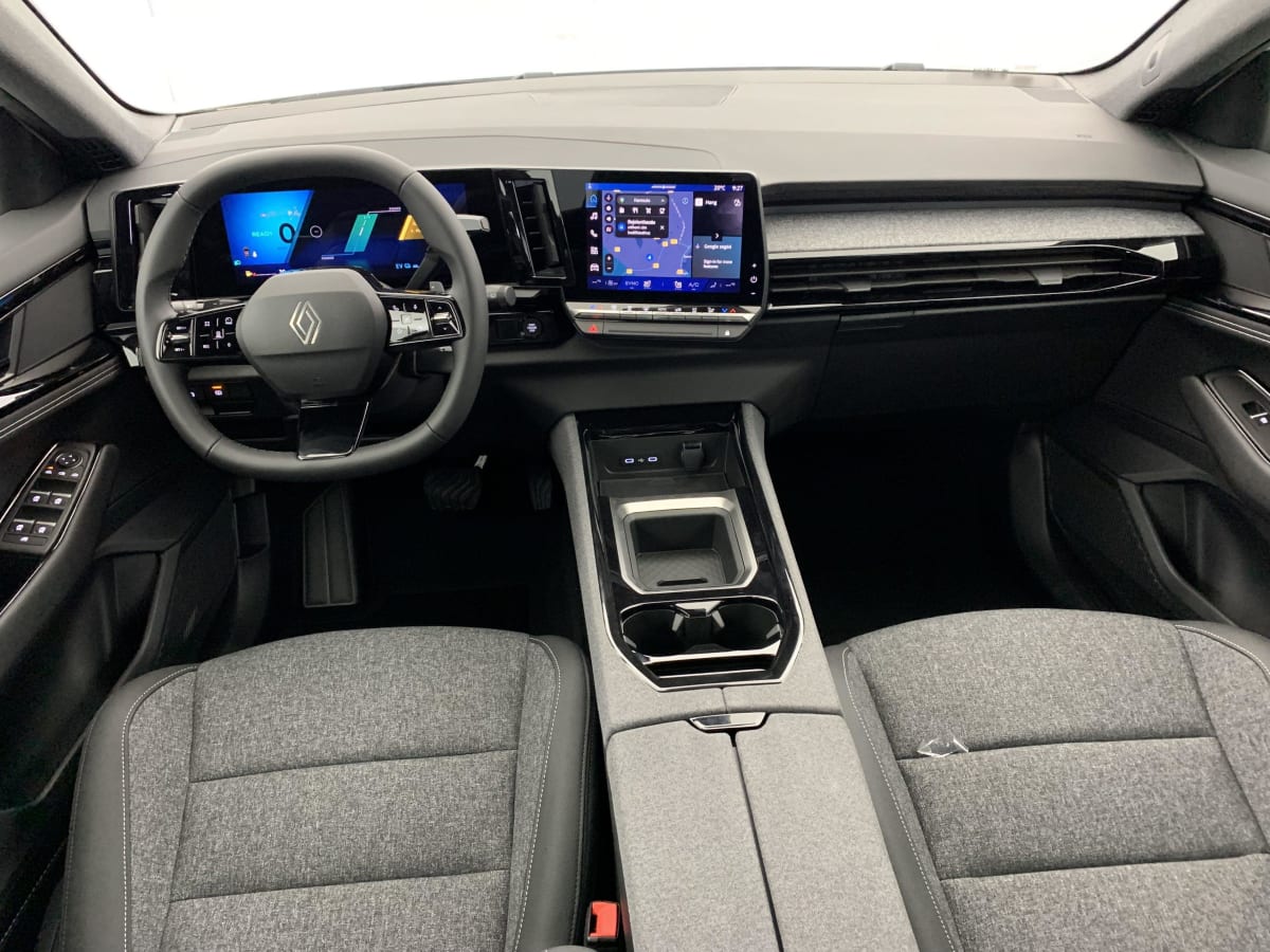 RENAULT AUSTRAL FULL HYBRID E-TECH 200 CH EVOLUTION