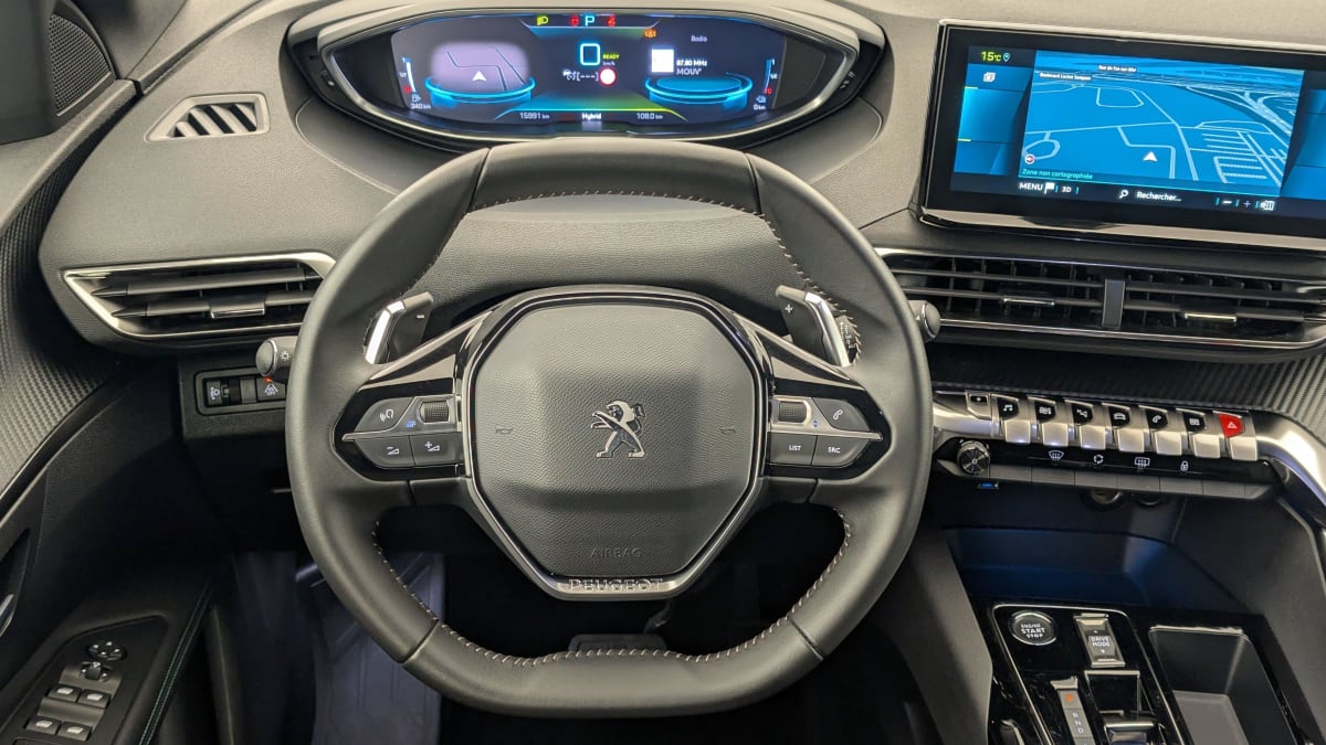 PEUGEOT 3008 Hybrid 180 e-EAT8 Allure Pack