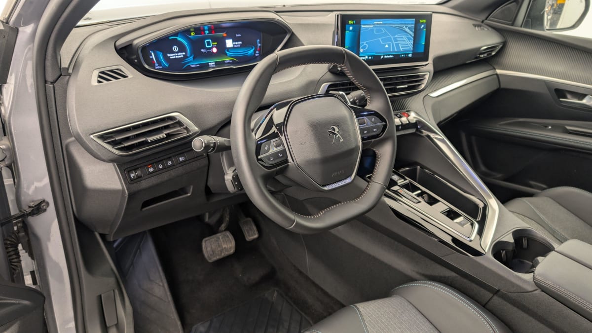 PEUGEOT 3008 Hybrid 180 e-EAT8 Allure Pack